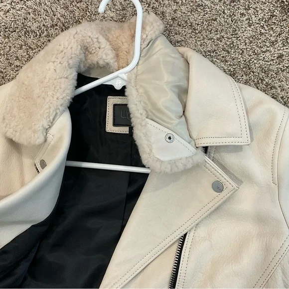 NWT Ugg Women's Cream Shearling Collar Jacket - medium
